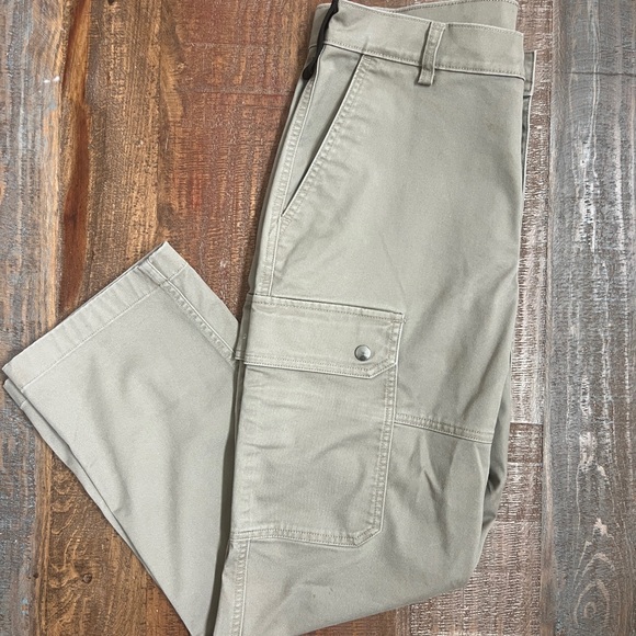 Duluth Trading Co Other - Duluth Men's 40 Grit Standard Fit Tan Cargo Pants Size 32x30 - FLAWED